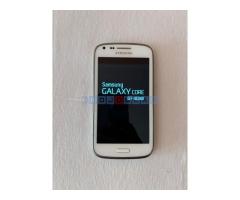 Samsung Galaxy A20e i punjac + besplatan Samsung telefon - Fotografija 3/5