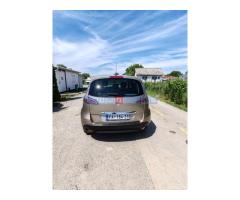 Renault Scenic 1.5HDI - Fotografija 2/6