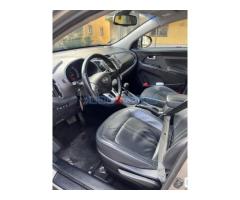 KIA SPORTAGE 2.0 CRDI 4WD STYLE - Fotografija 4/6